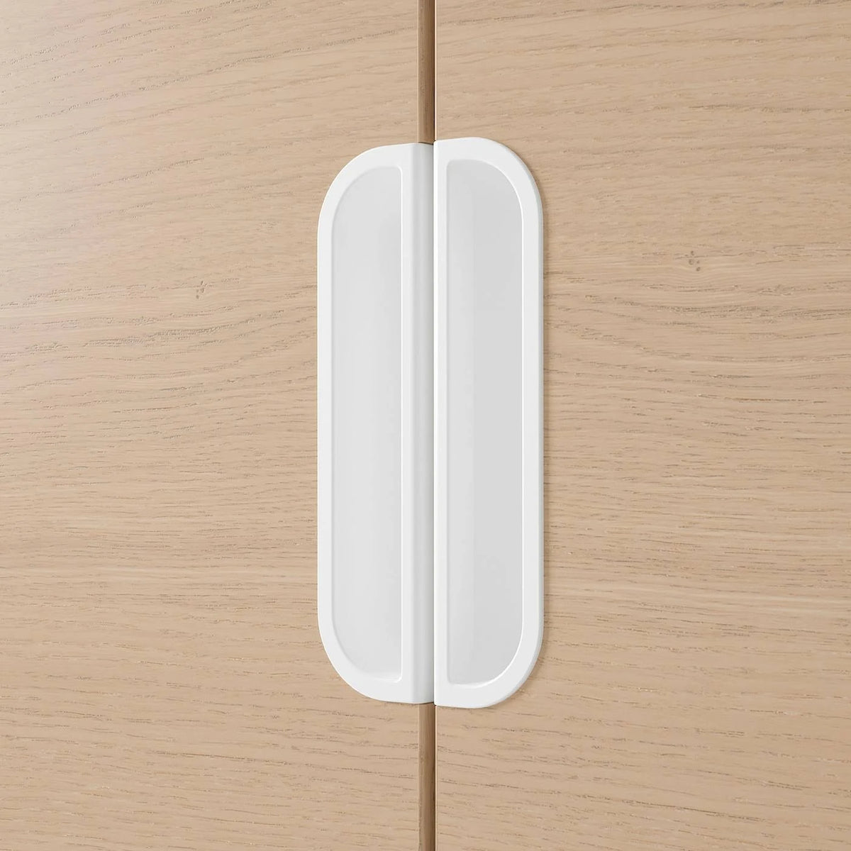 White Stained Oak Veneer Cabinet with Doors N99980