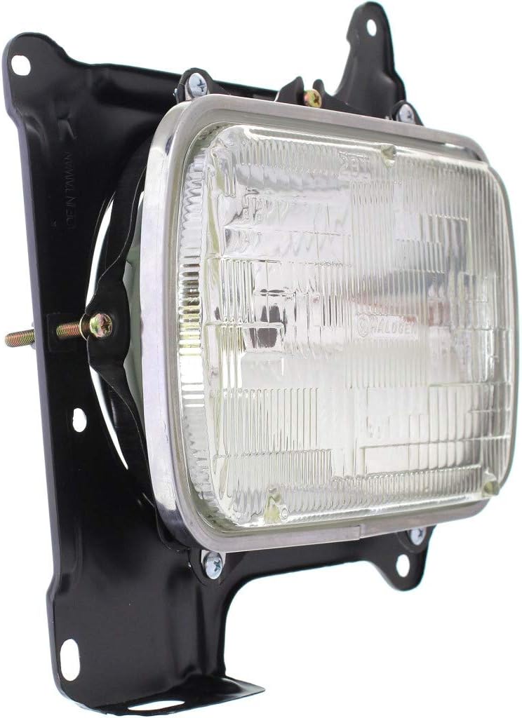Passenger Side Halogen Headlight Assembly Pack of 2 P429773