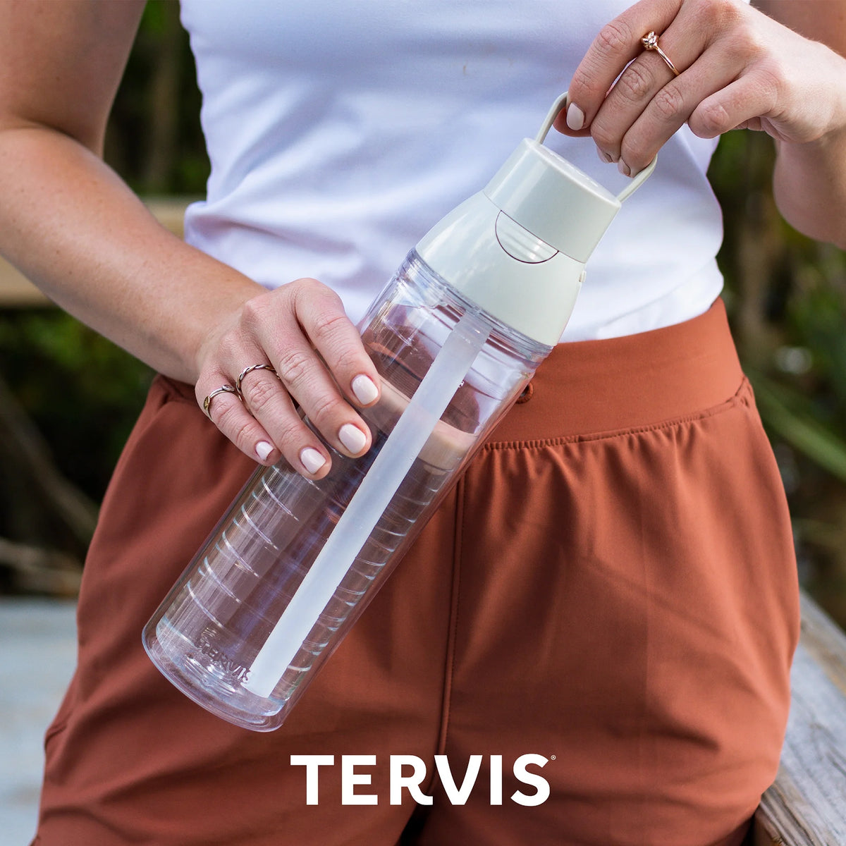 Tervis Shamrock Double Walled Insulated Tumbler Travel Cup, 24oz Venture Lite Water Bottle G35471