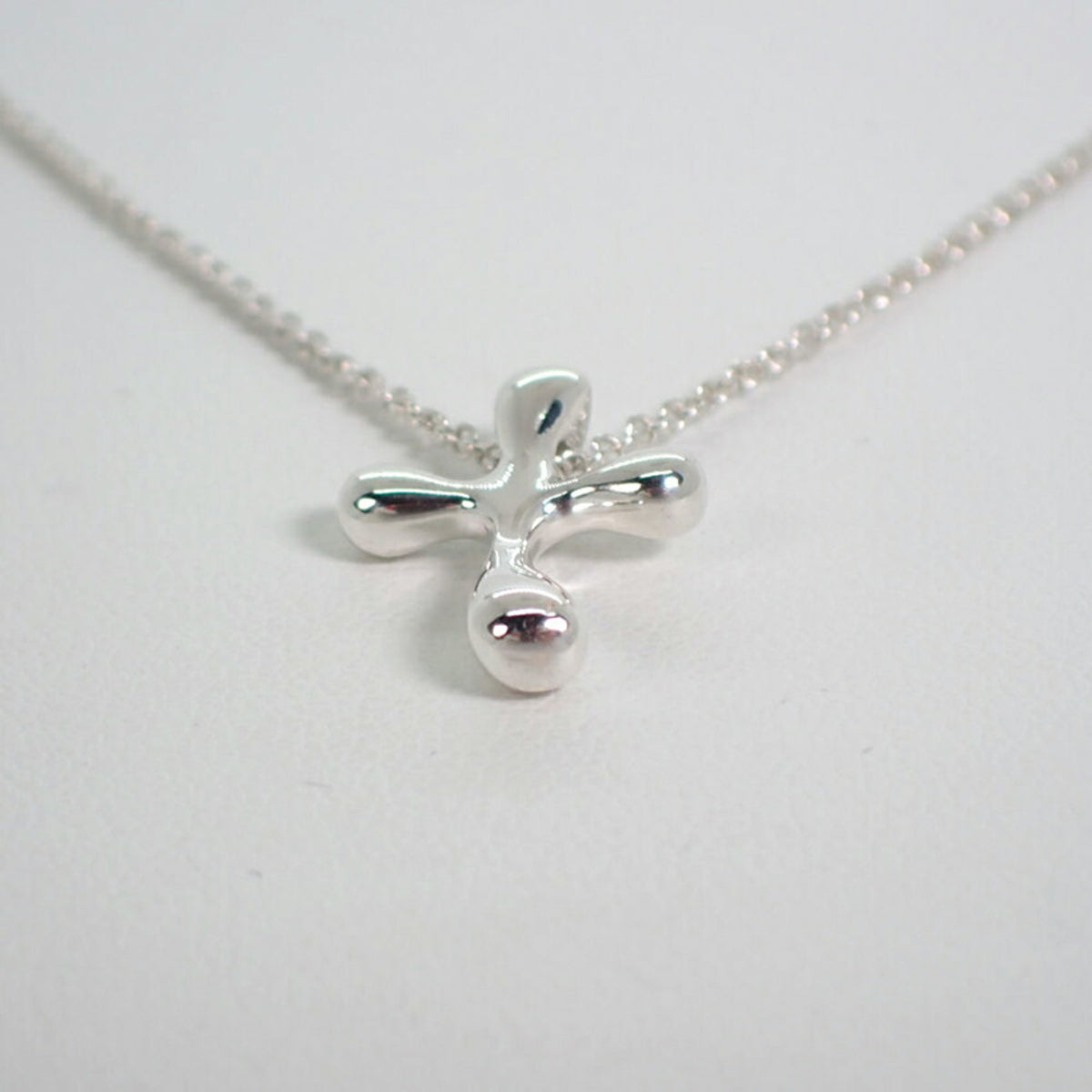 925 Teardrop Cross Pendant Necklace G90378