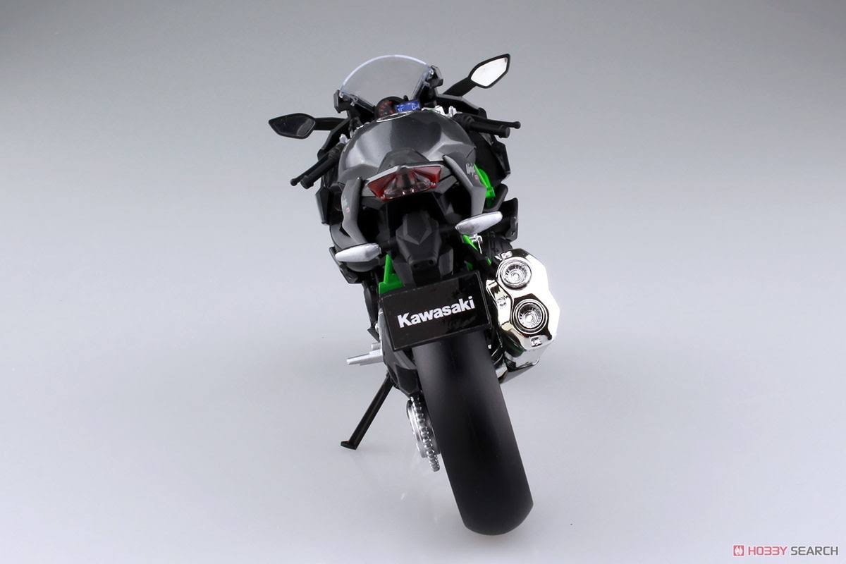1/12 Scale Kawasaki Ninja H2 Finished Model G4863