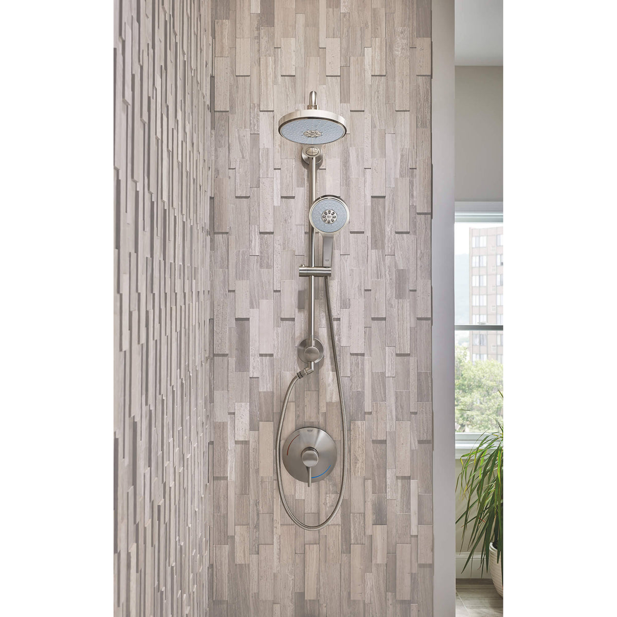 Brushed Nickel Shower Head L61239